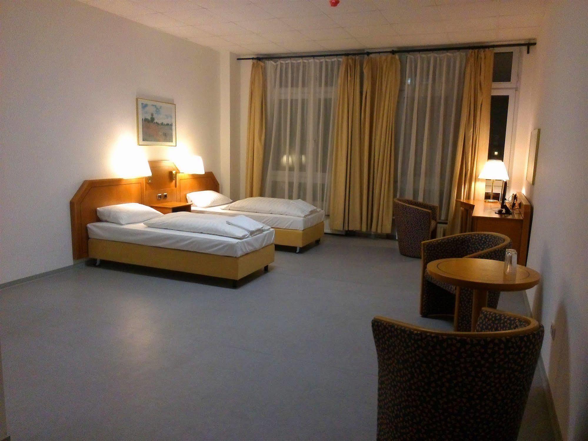 Willy Hotel Frankfurt Frankfurt am Main Eksteriør bilde