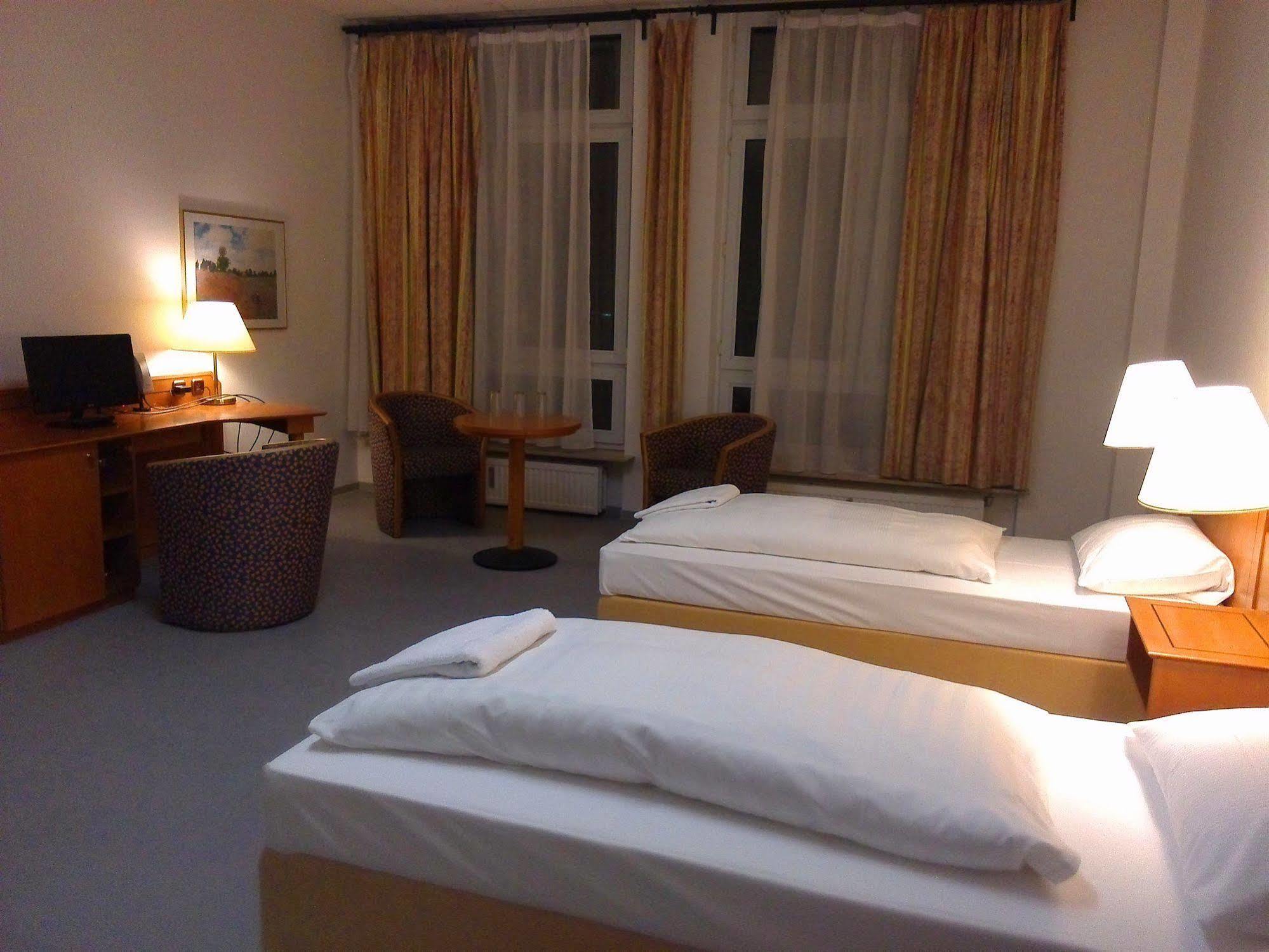 Willy Hotel Frankfurt Frankfurt am Main Eksteriør bilde